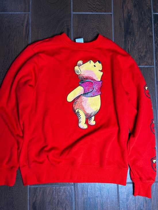 Disney Sweaters - Disney Winnie The Pooh Red Printed Crewneck Sweater Womens Medium